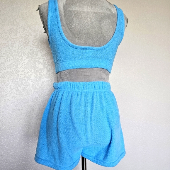 velour tank top and shorts lounging pajama set NWOT 2 pc - Picture 5 of 7